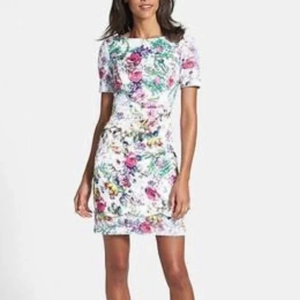 Ivy & Blu Bodycon Lace Floral Dress